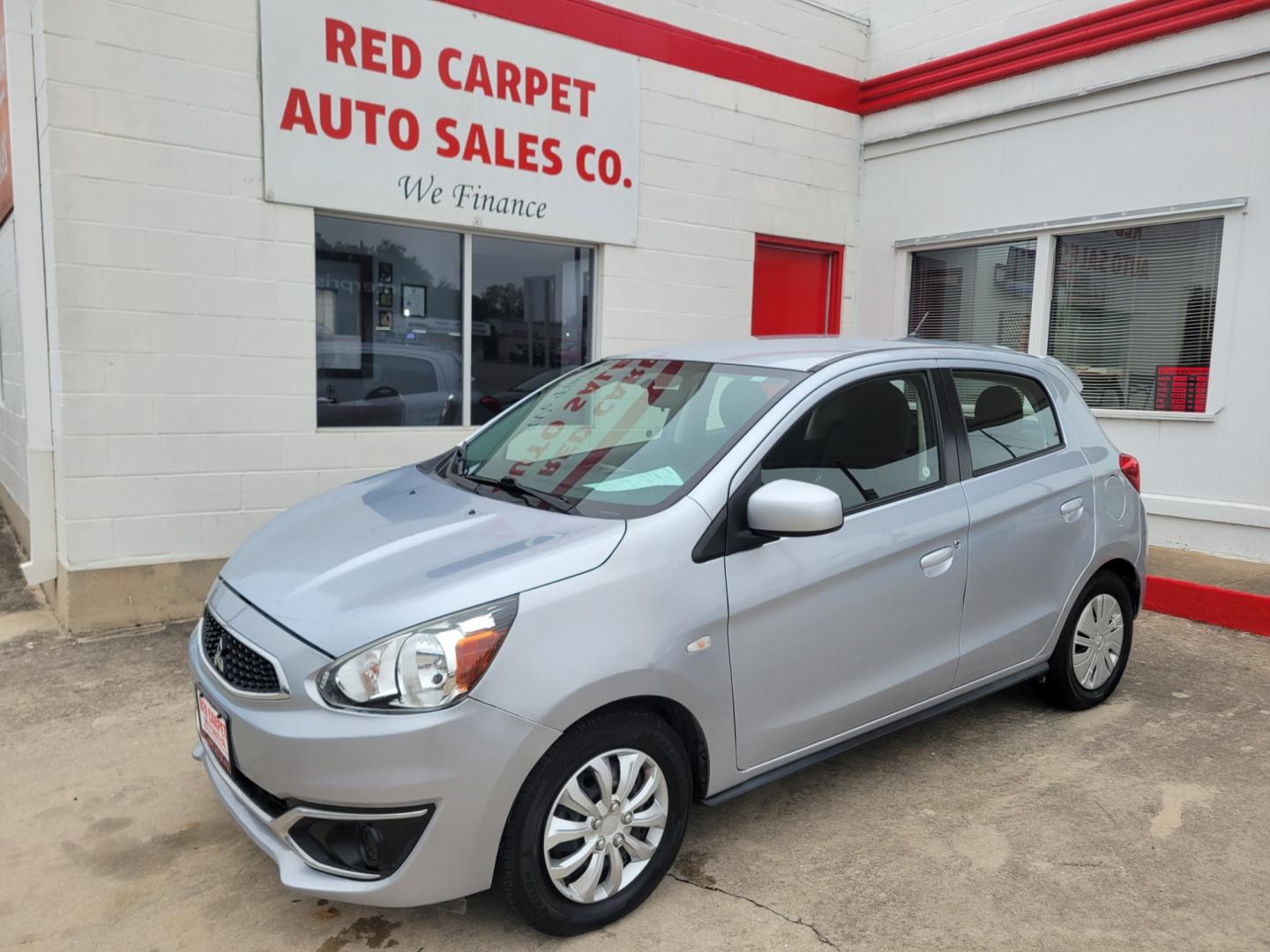 2018 SILVER /GRAY Mitsubishi Mirage (ML32A3HJ6JH) with an 1.2L I3 F DOHC 12V engine, Automatic transmission, located at 503 West Court, Seguin, TX, 78155, (830) 379-3373, 29.568621, -97.969803 - Photo#0